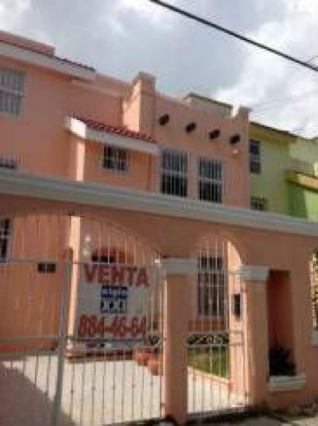 Foto Casa en Venta en SM 51 CALLE MOSQUITO, Cancún, Quintana Roo - $ 1.650.000 - CAV151808 - BienesOnLine