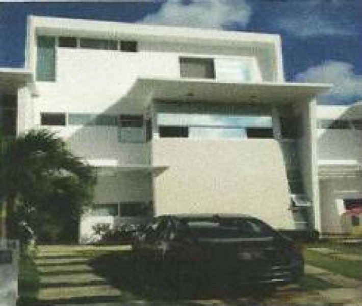 Foto Casa en Venta en RESIDENCIAL MALECÓN, Cancún, Quintana Roo - $ 2.970.000 - CAV152240 - BienesOnLine