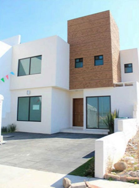 Foto Casa en Venta en Fraccionamiento Paseo del Parque Tres Marías., Morelia, Michoacan de Ocampo - $ 2.140.000 - CAV171170 - BienesOnLine