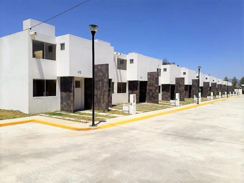 Foto Casa en Venta en colonial del lago, circuito del lago sur, Mexico - $ 1.500.000 - CAV306582 - BienesOnLine