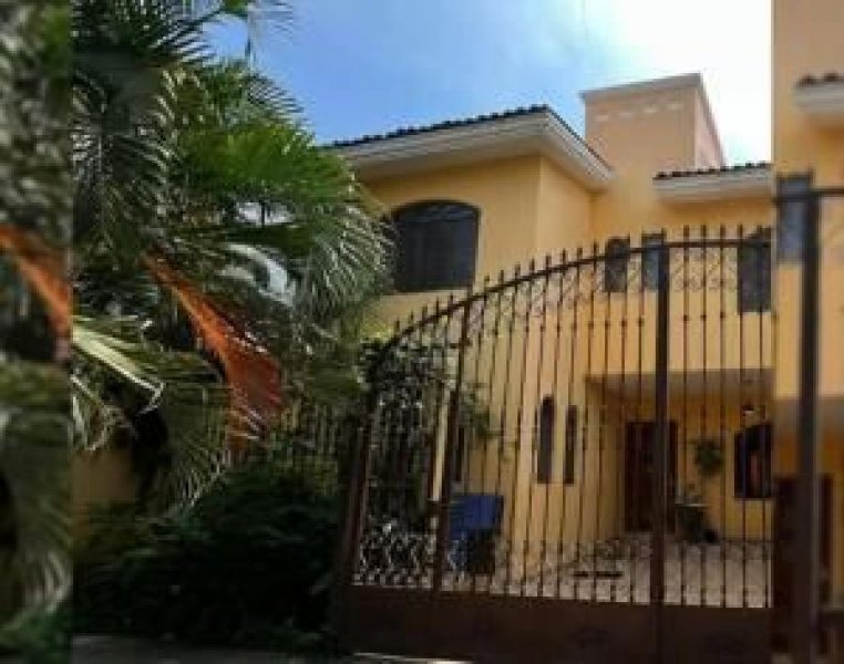 Casa en Venta en GAVIOTAS Puerto Vallarta, Jalisco