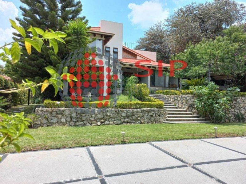 Casa en Venta en EL PALOMAR Tlajomulco de Zúñiga, Jalisco