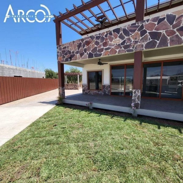 Foto Casa en Venta en El Porvenir (Guadalupe), Baja California - U$D 475.000 - CAV355965 - BienesOnLine