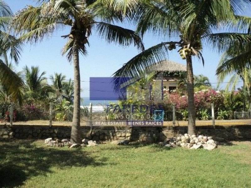 Casa en Venta en troncones La Unión, Guerrero