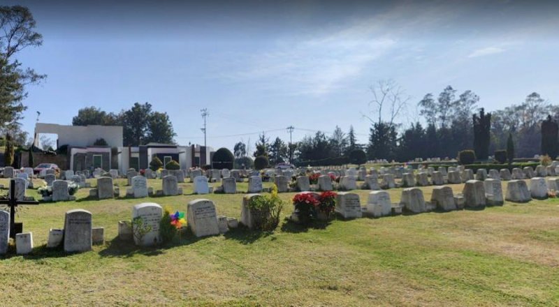 Terreno en Venta en Cementerio Los Cipreses Naucalpan de Juárez, Mexico