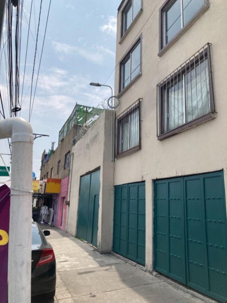 VENTA TERRENO, AV. TICOMAN, COL. LINDAVISTA, EXCELENTE UBICACIÓN.