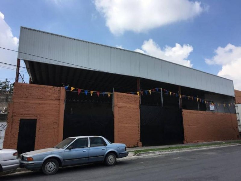 Foto Bodega en Venta en PARAISOS DEL COLLI, Zapopan, Jalisco - $ 4.495.000 - BOV225451 - BienesOnLine