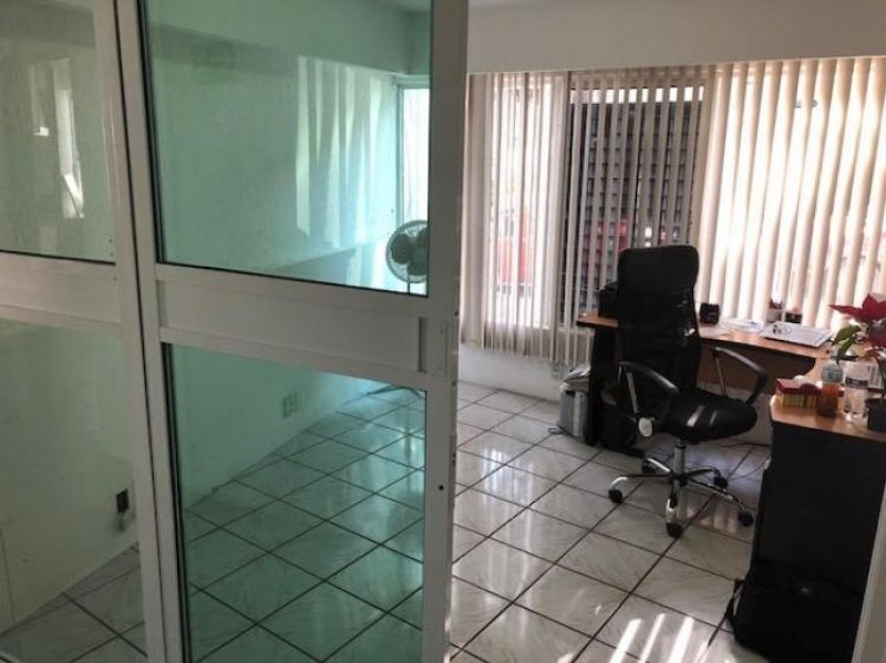 Foto Oficina en Renta en COLINAS DE SAN JAVIER, Zapopan, Jalisco - $ 6.500 - OFR225244 - BienesOnLine