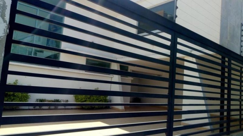 Foto Oficina en Renta en Jardines del Moral, León, Guanajuato - $ 750 - OFR251864 - BienesOnLine