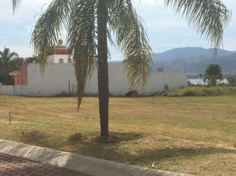 Foto Terreno en Venta en Tlajomulco de Zúñiga, Jalisco - $ 1.359.000 - TEV225425 - BienesOnLine