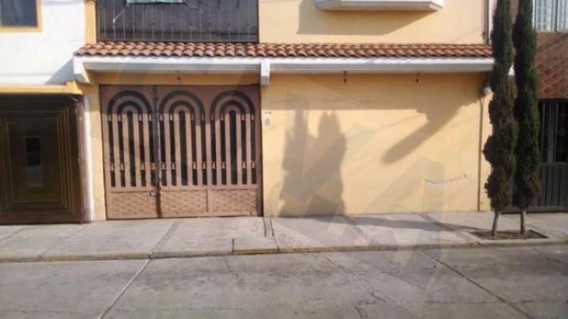 Foto Casa en Venta en Ciudad Azteca 2da seccion, Ecatepec de Morelos, Mexico - $ 1.560.000 - CAV135634 - BienesOnLine