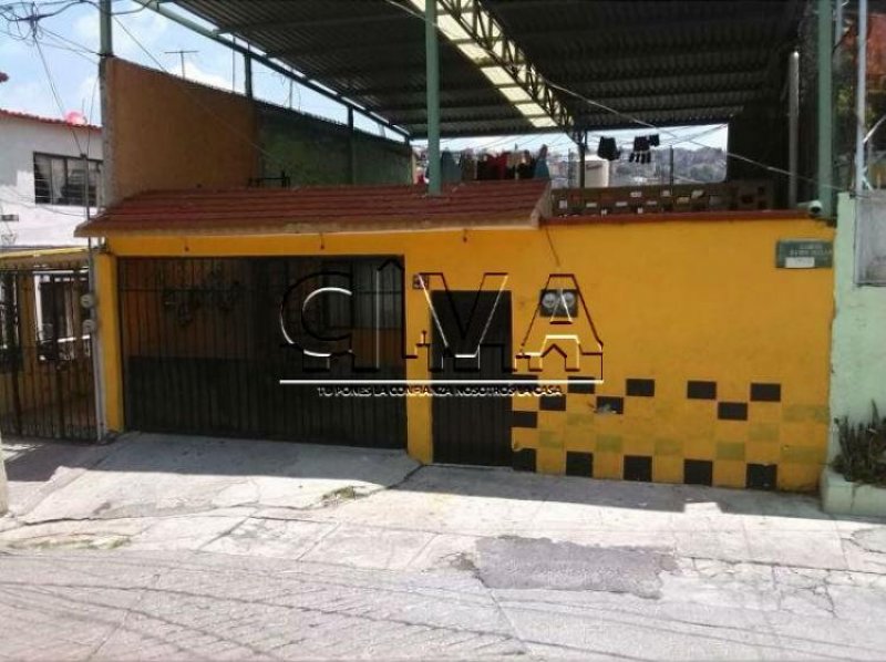 Foto Casa en Venta en Izcalli Chamapa, Naucalpan de Juárez, Mexico - $ 1.600.000 - CAV139560 - BienesOnLine