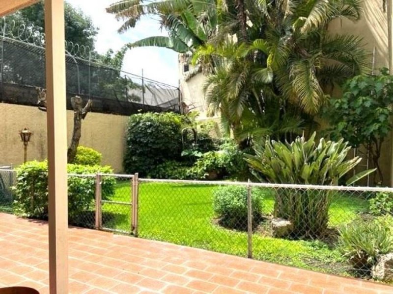 Foto Casa en Venta en CHAPALITA, Guadalajara, Jalisco - $ 10.000.000 - CAV329133 - BienesOnLine