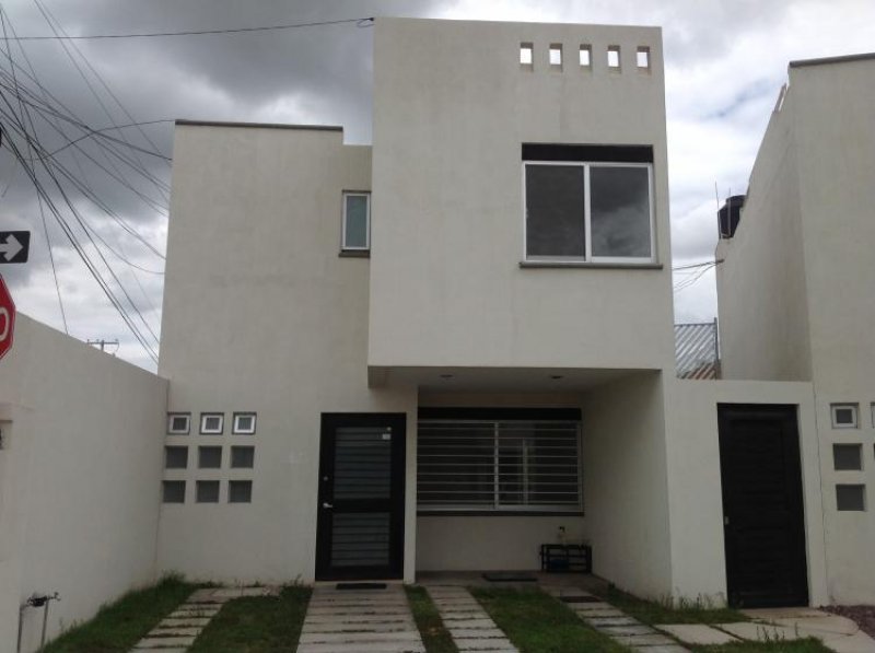 Foto Casa en Renta en Fraccionamiento Las Hadas, Aguascalientes, Aguascalientes - $ 8.000 - CAR225041 - BienesOnLine