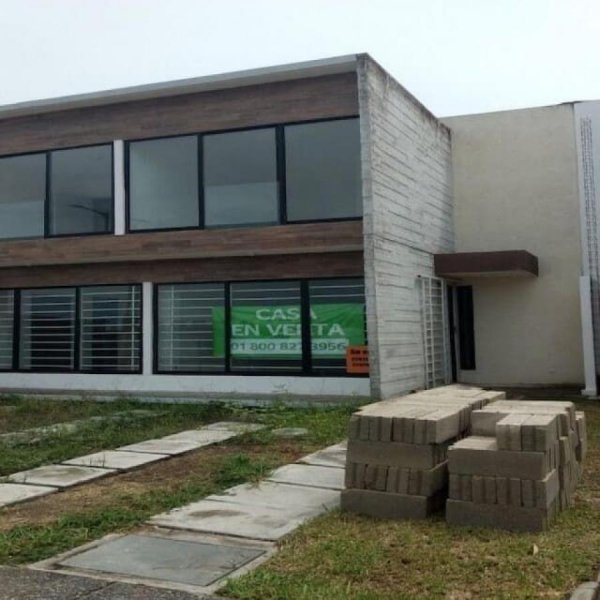 Foto Casa en Venta en ALIKA, Veracruz, Veracruz - $ 968.000 - CAV296808 - BienesOnLine