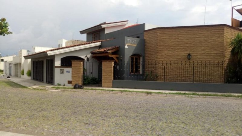 Foto Oficina en Renta en LOMAS VERDES, Colima, Colima - $ 3.000 - OFR274139 - BienesOnLine