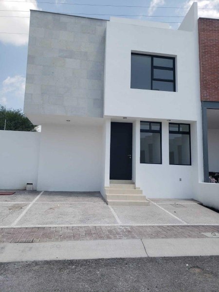 Casa en Venta en Punta esmerada Corregidora, Queretaro Arteaga