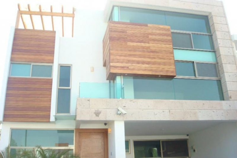 Foto Casa en Venta en Lomas de Angelópolis, , Puebla - $ 5.250.000 - CAV111896 - BienesOnLine