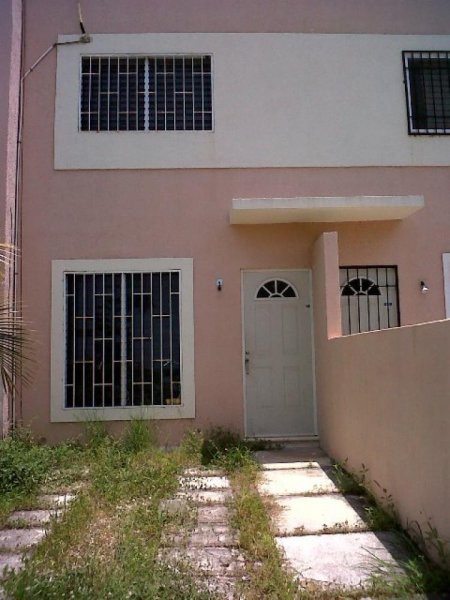 Foto Casa en Venta en Cancún, Quintana Roo - $ 490.000 - CAV43982 - BienesOnLine