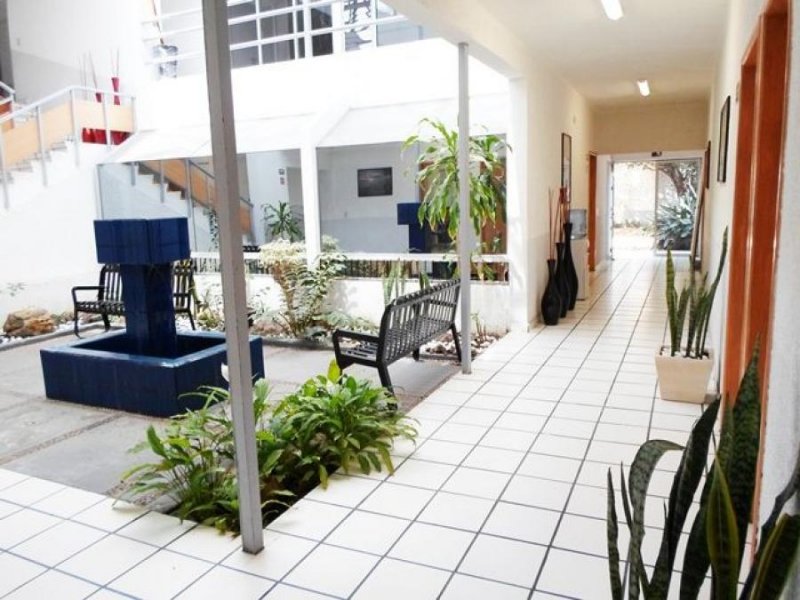 Foto Oficina en Renta en ARCOS VALLARTA, ARCOS VALLARTA, Jalisco - $ 9.000 - OFR327110 - BienesOnLine