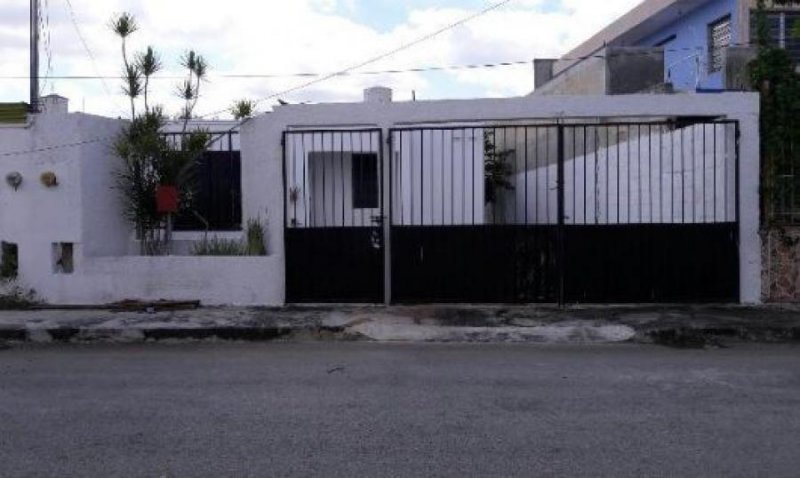 Foto Casa en Venta en SAN PEDRO UXMAL, Mérida, Yucatan - $ 1.780.000 - CAV278377 - BienesOnLine