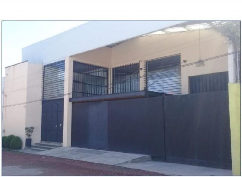 Foto Bodega en Venta en Santa Cruz Buenavista, Santa Cruz Buenavista, Puebla - $ 8.000.000 - BOV272649 - BienesOnLine