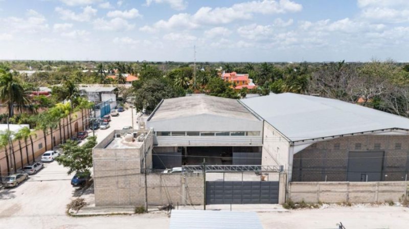 Bodega en Venta en  Alfredo V. Bonfil, Quintana Roo