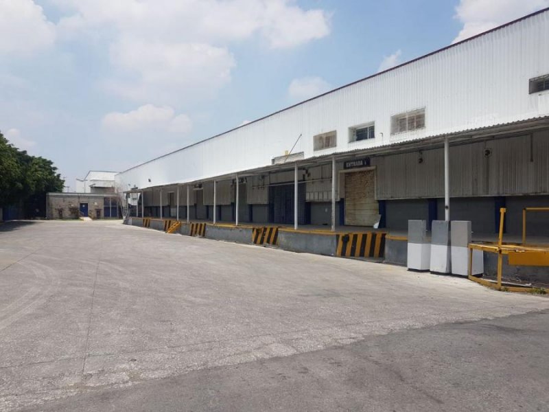 Foto Nave en Renta en Industrial Cerro Gordo, Ecatepec de Morelos, Mexico - $ 60 - NAR320500 - BienesOnLine