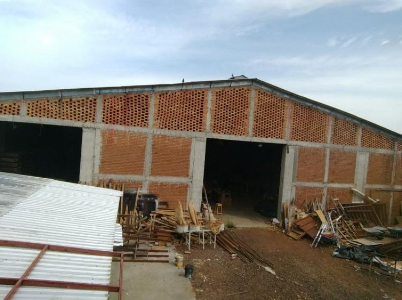 Foto Bodega en Venta en SANTIAGO UNDAMEO, Morelia, Michoacan de Ocampo - $ 4.200.000 - BOV224764 - BienesOnLine