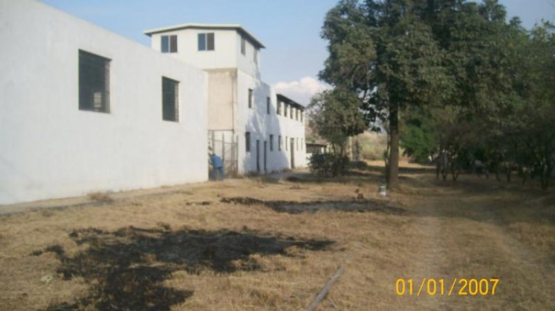 Foto Terreno en Venta en TOLUQUILLA, Tlaquepaque, Jalisco - $ 15.000.000 - TEV81360 - BienesOnLine