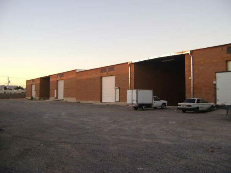 SE RENTAN BODEGAS DE 500 M2 A 10,000 M2, VARIAS ZONAS