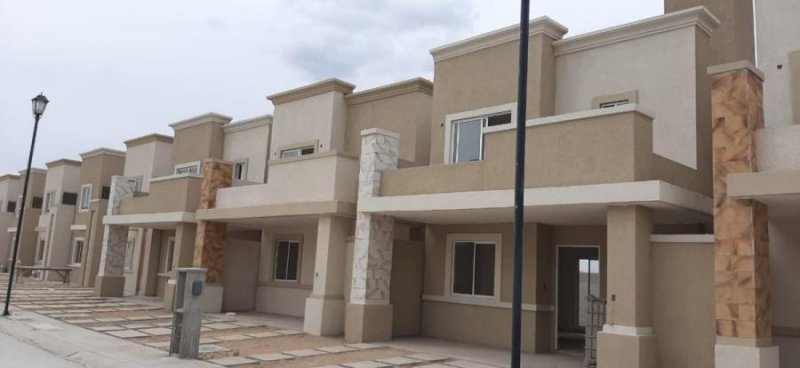 Foto Casa en Venta en Santa Matilde, Pachuca de Soto, Hidalgo - $ 1.045.000 - CAV270819 - BienesOnLine