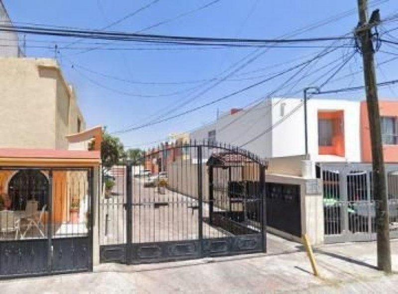 Foto Casa en Venta en Privada de los Belenes, Zapopan, Jalisco, Zapopan, Jalisco - $ 1.250.000 - CAV316897 - BienesOnLine