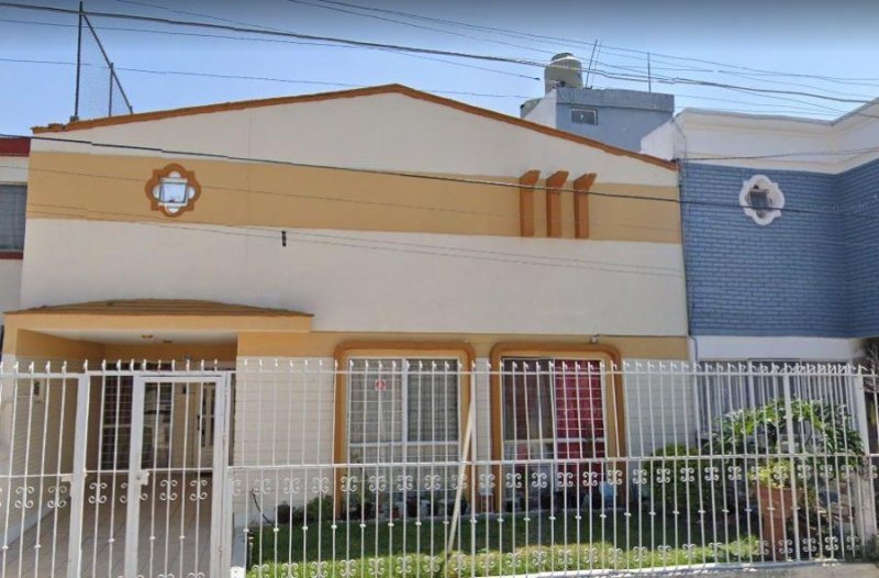 Casa en Venta en Balcones de Santa Maria Tlaquepaque, Jalisco