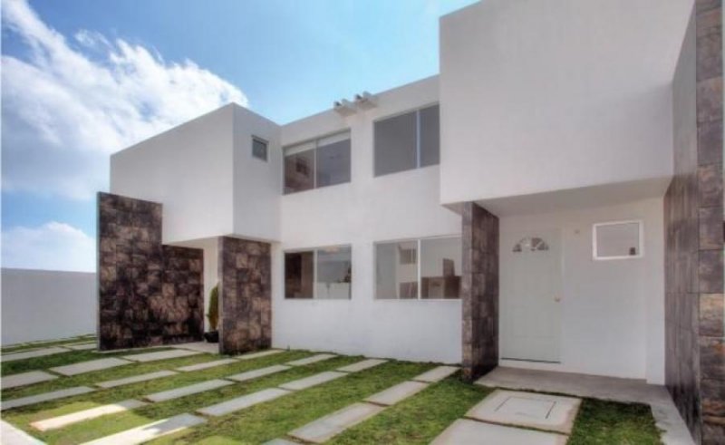 Foto Casa en Venta en LAGO RESIDENCIAL, Atizapán de Zaragoza, Mexico - $ 1.260.000 - CAV264497 - BienesOnLine