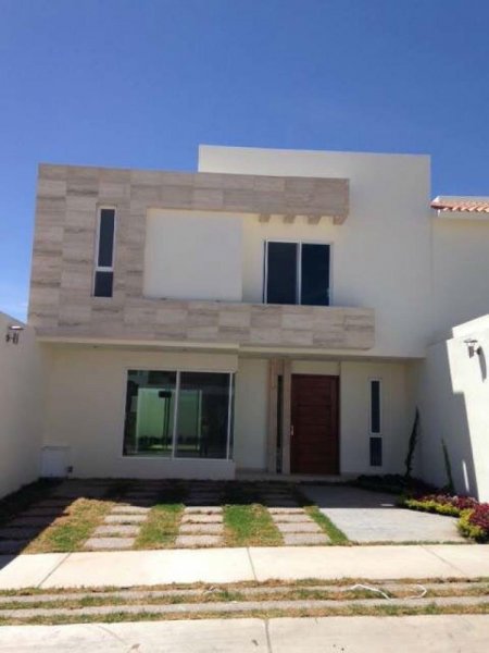 Foto Casa en Venta en VILLAMAGNA, San Luis Potosí, San Luis Potosi - $ 2.900.000 - CAV128255 - BienesOnLine