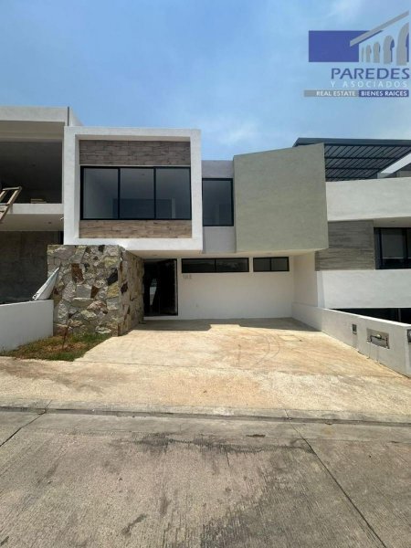 Foto Casa en Venta en Paseo del Parque, Morelia, Michoacan de Ocampo - $ 4.950.002 - CAV353339 - BienesOnLine