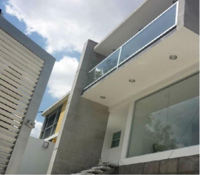 Foto Casa en Venta en Ciudad Satélite, Naucalpan de Juárez, Mexico - $ 6.250.000 - CAV189988 - BienesOnLine