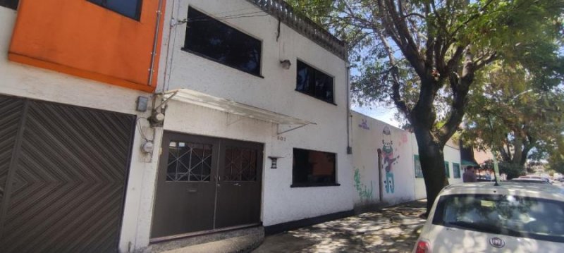 Foto Casa en Venta en Francisco Murguía, Toluca de Lerdo, Mexico - $ 3.200.000 - CAV344497 - BienesOnLine