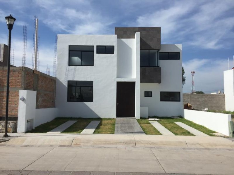 Foto Casa en Venta en VIÑA ANTIGUA, Jesús María, Aguascalientes - $ 2.450.000 - CAV216611 - BienesOnLine