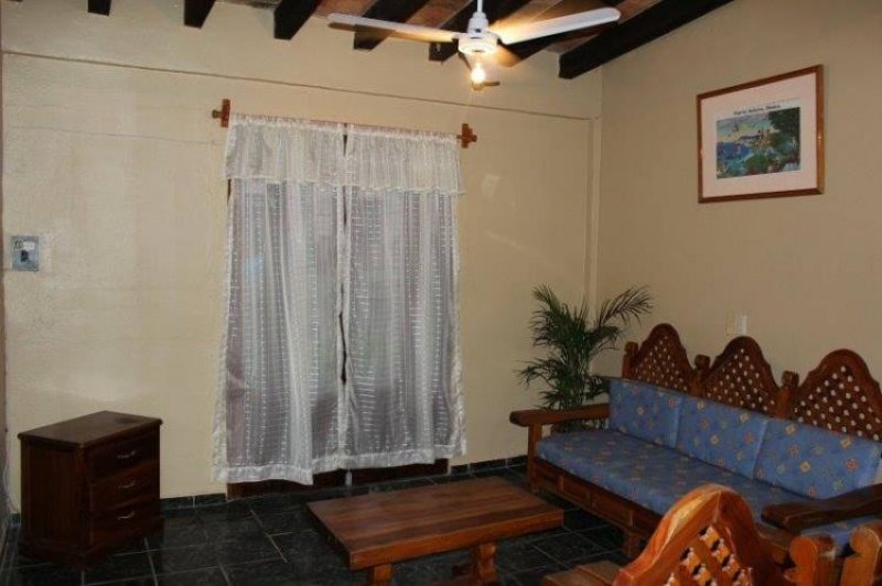 Foto Casa en Renta en , Jalisco - $ 7.500 - CAR139803 - BienesOnLine