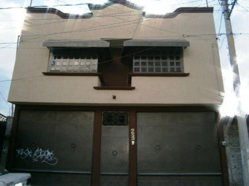 Foto Casa en Venta en COL. CIUDAD JARDIN, Morelia, Michoacan de Ocampo - $ 1.650.000 - CAV159312 - BienesOnLine