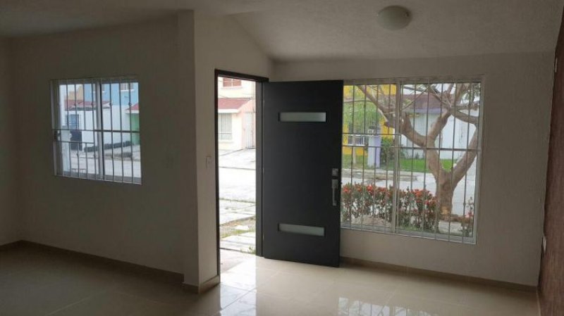 Foto Casa en Venta en FRACC. SIGLO XXI, CASAS DIAZ, Veracruz - $ 800.000 - CAV212632 - BienesOnLine