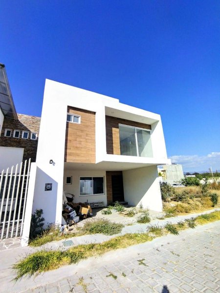 Casa en Venta en Residencial Bicentenario Tehuacán, Puebla