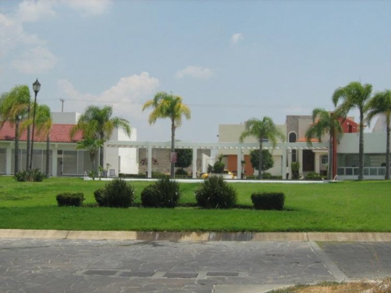 Foto Terreno en Venta en Santa Anita, Tlajomulco de Zúñiga, Jalisco - $ 657.695 - TEV44862 - BienesOnLine