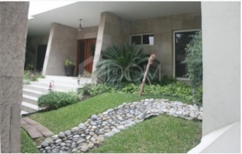 Foto Casa en Venta en San Pedro Garza García, Nuevo Leon - $ 14.000.000 - CAV117839 - BienesOnLine