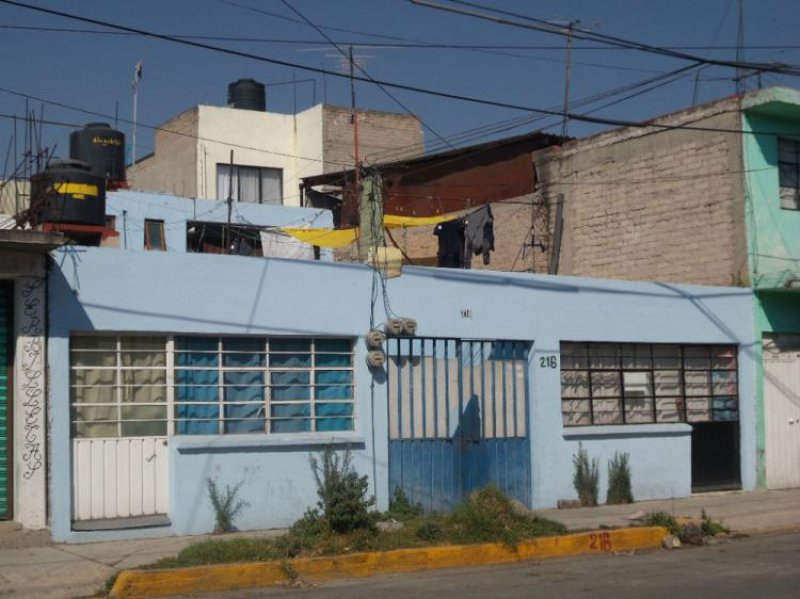 Foto Casa en Venta en Ciudad Nezahualcóyotl, Mexico - $ 1.250.000 - CAV112394 - BienesOnLine