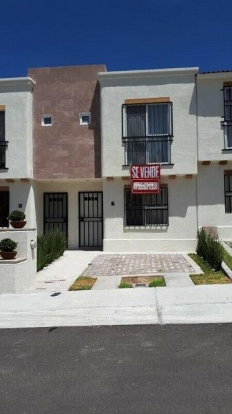 Foto Casa en Venta en Misión del Mayorazgo, Santiago de Querétaro, Queretaro Arteaga - $ 1.400.000 - CAV263104 - BienesOnLine