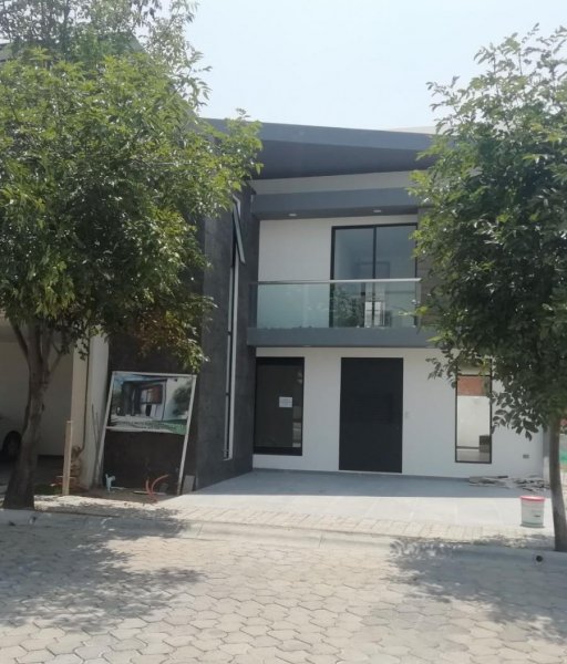 Casa en Venta en Lomas de Angelópolis Puebla, Puebla