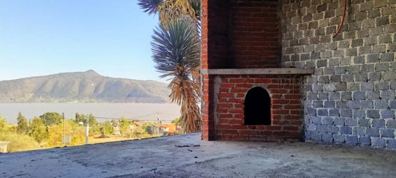 Casa en Venta en San José Oponguio Erongarícuaro, Michoacan de Ocampo